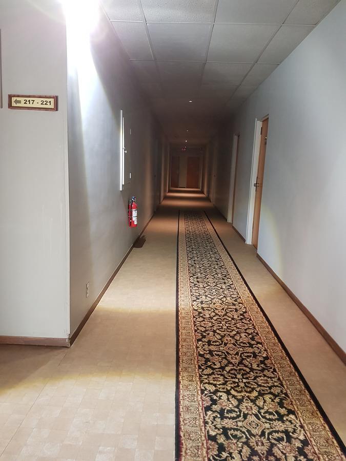 Beaver Hotel North Battleford Ngoại thất bức ảnh